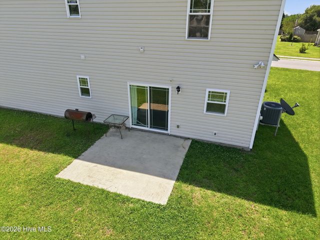 4400 Bristlecone Drive, Ayden, NC 28513