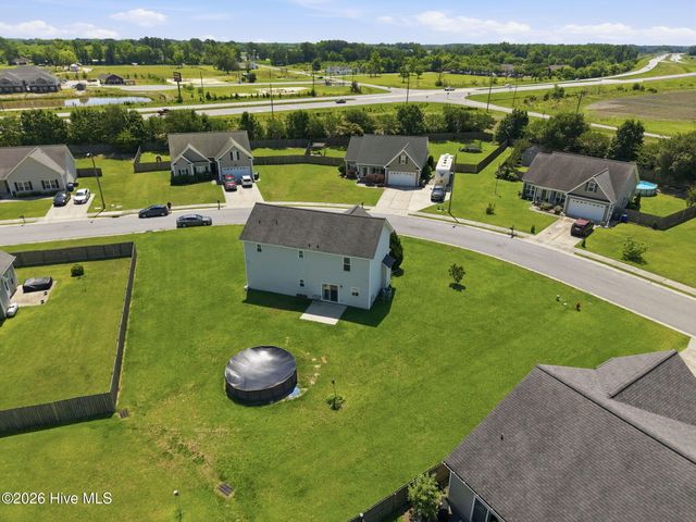 4400 Bristlecone Drive, Ayden, NC 28513