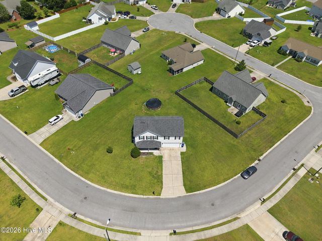 4400 Bristlecone Drive, Ayden, NC 28513