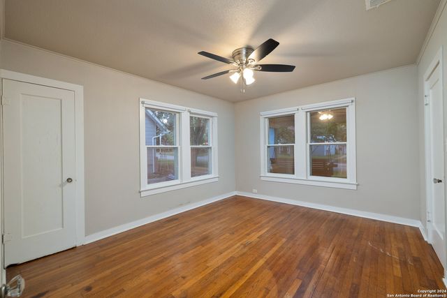 810 Elm, Seguin, TX 78155