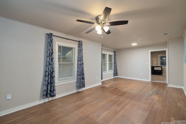 810 Elm, Seguin, TX 78155