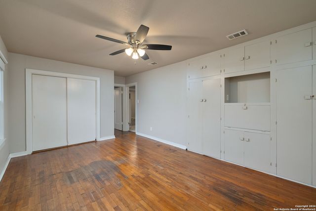 810 Elm, Seguin, TX 78155