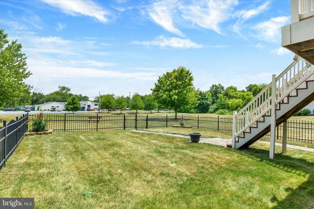 215 BROOKRIDGE CT, Harrisburg, PA 17112