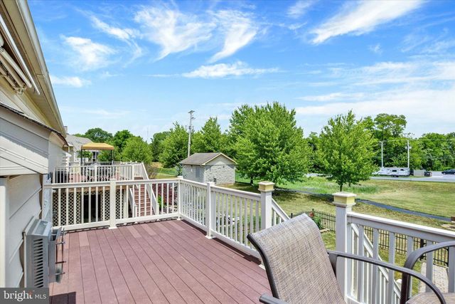 215 BROOKRIDGE CT, Harrisburg, PA 17112