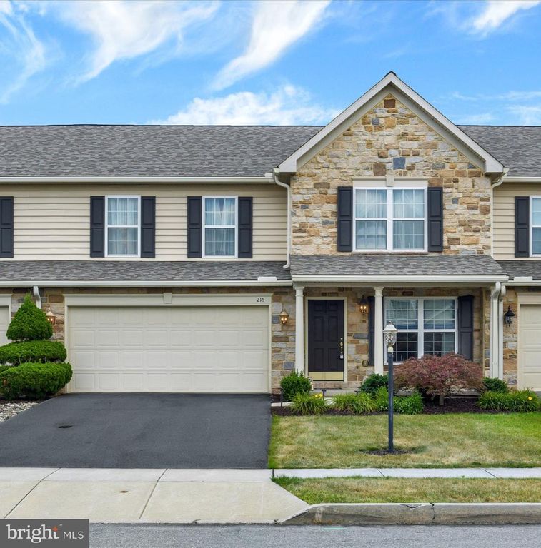 215 BROOKRIDGE CT, Harrisburg, PA 17112