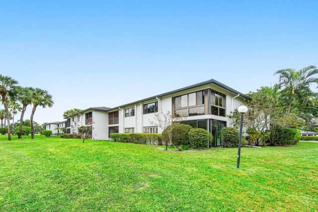 34 Southport Lane A, Boynton Beach, FL 33436