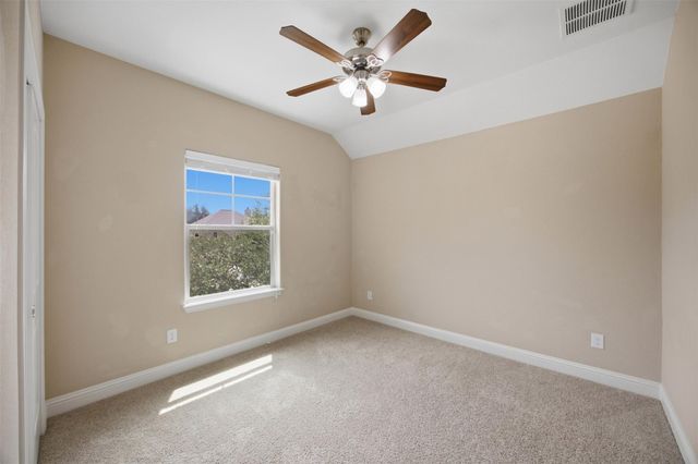 1016 Winding Way DR, Georgetown, TX 78628