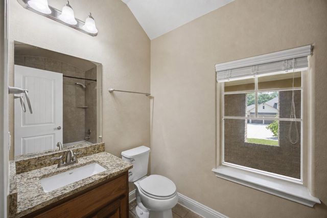 1016 Winding Way DR, Georgetown, TX 78628