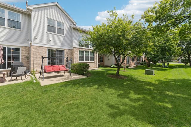 122 BAY Drive, Itasca, IL 60143