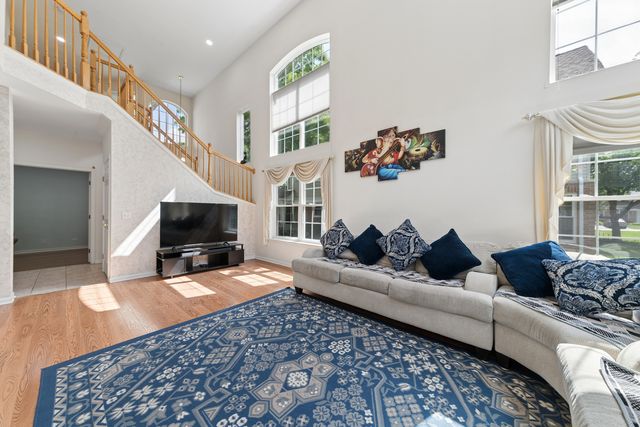 122 BAY Drive, Itasca, IL 60143