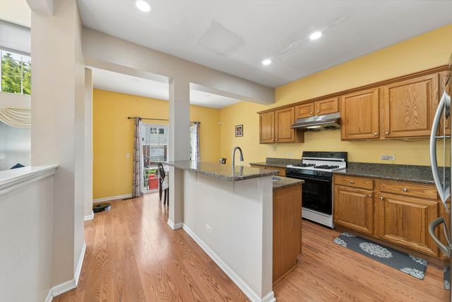 122 BAY Drive, Itasca, IL 60143