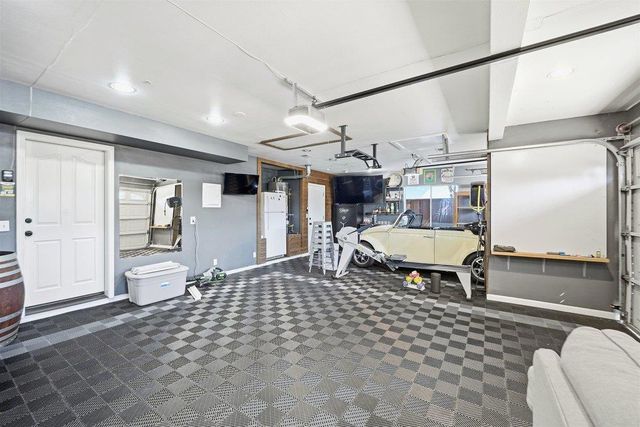 705 Barrett Avenue, Morgan Hill, CA 95037