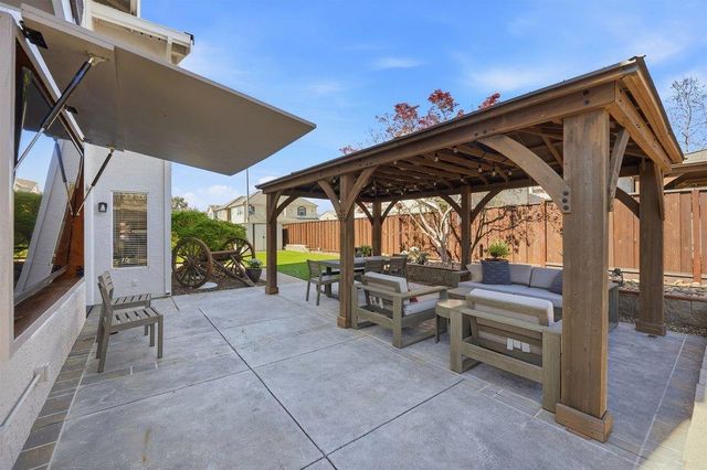 705 Barrett Avenue, Morgan Hill, CA 95037