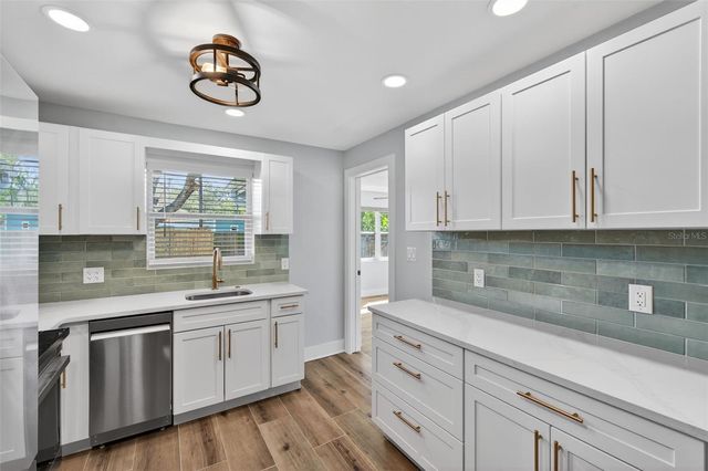 1841 DOUGLAS AVENUE, Dunedin, FL 34698