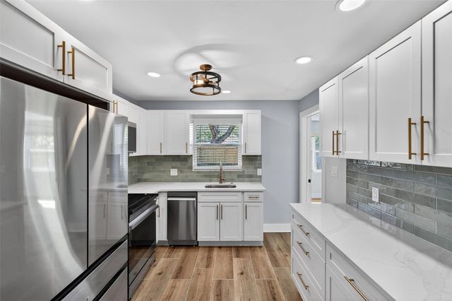 1841 DOUGLAS AVENUE, Dunedin, FL 34698