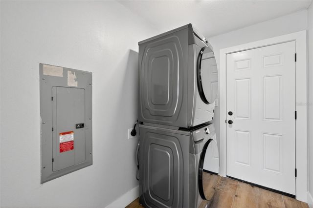 1841 DOUGLAS AVENUE, Dunedin, FL 34698