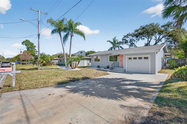1841 DOUGLAS AVENUE, Dunedin, FL 34698