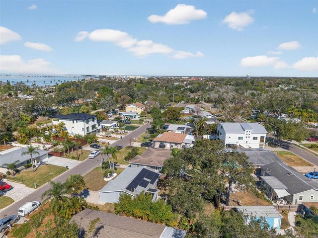 1841 DOUGLAS AVENUE, Dunedin, FL 34698