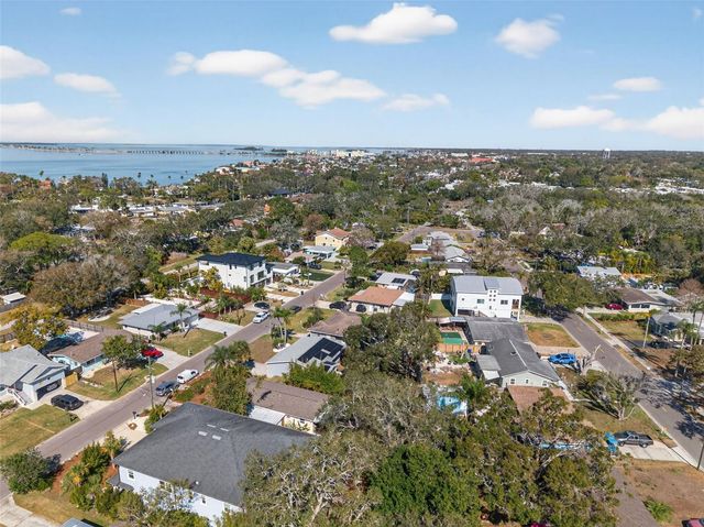 1841 DOUGLAS AVENUE, Dunedin, FL 34698