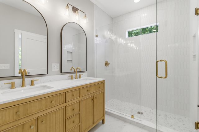 1924 Redwood Street, North Charleston, SC 29405