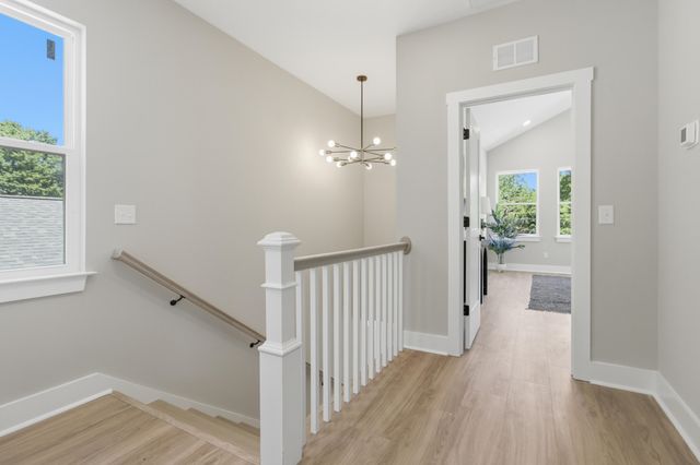 1924 Redwood Street, North Charleston, SC 29405