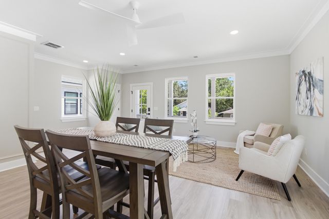 1924 Redwood Street, North Charleston, SC 29405