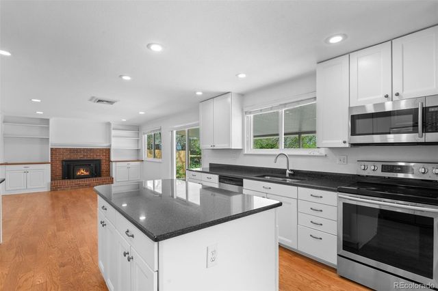 1142 S Owens Street, Denver, CO 80232