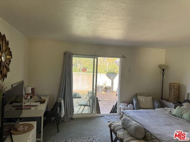 1570 S Santa Fe Avenue, Vista, CA 92084