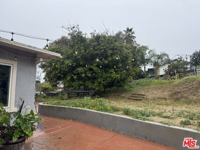 1570 S Santa Fe Avenue, Vista, CA 92084