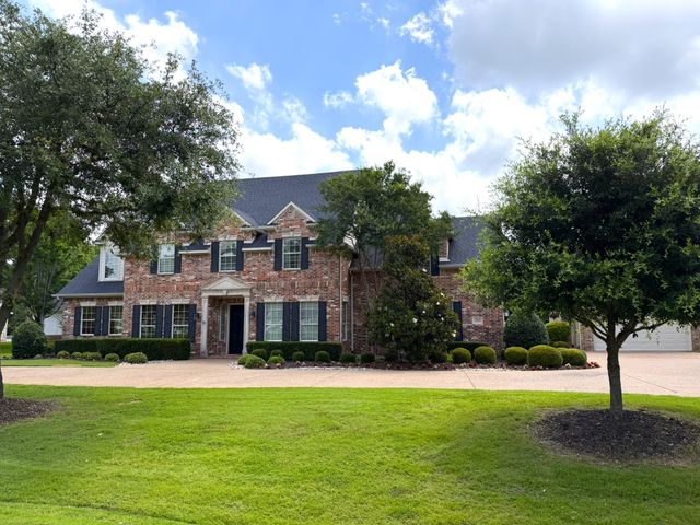 4200 Equestrian Way, Flower Mound, TX 75028