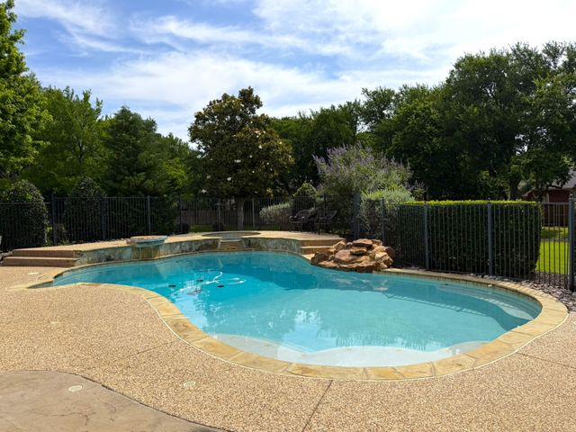 4200 Equestrian Way, Flower Mound, TX 75028