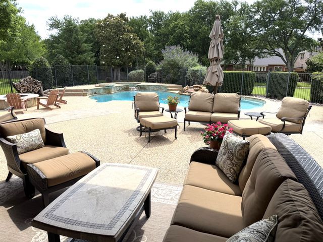 4200 Equestrian Way, Flower Mound, TX 75028