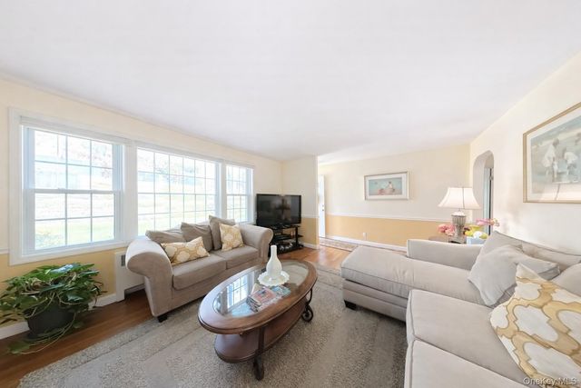 653 Odell Avenue, Yonkers, NY 10710