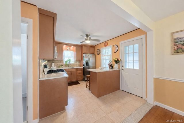 653 Odell Avenue, Yonkers, NY 10710