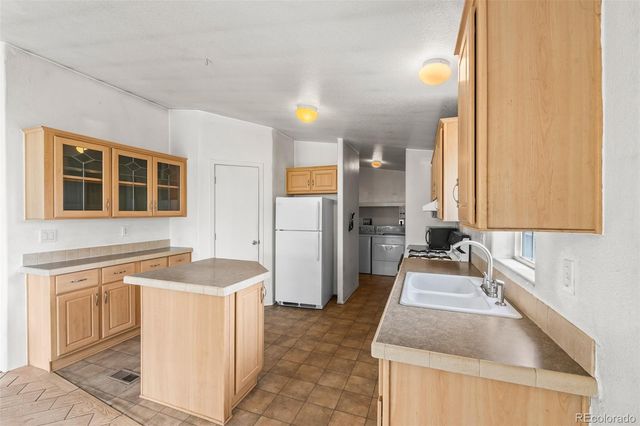 436 Hayhook Way, Hartsel, CO 80449