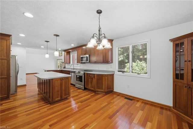 515 Lula Carter RD, Newport News, VA 23603