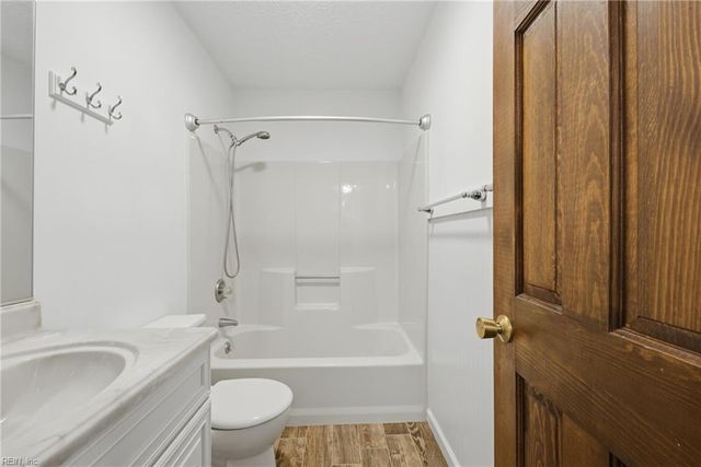 515 Lula Carter RD, Newport News, VA 23603