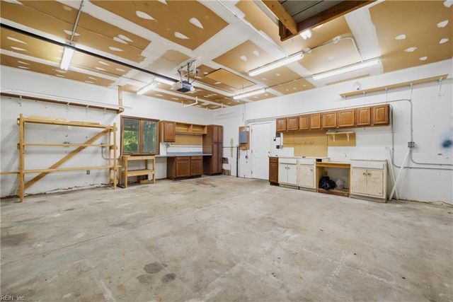 515 Lula Carter RD, Newport News, VA 23603