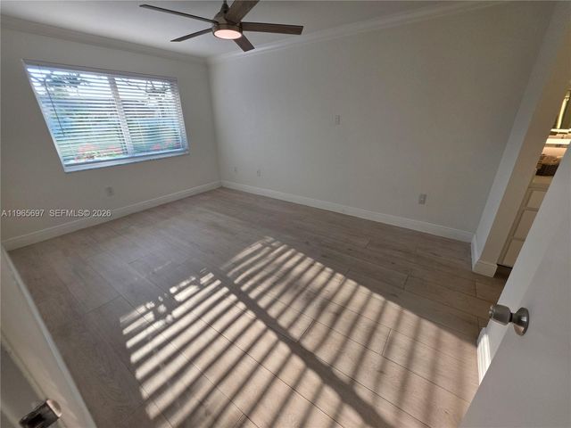 13950 Oaklawn Pl, Davie, FL 33325