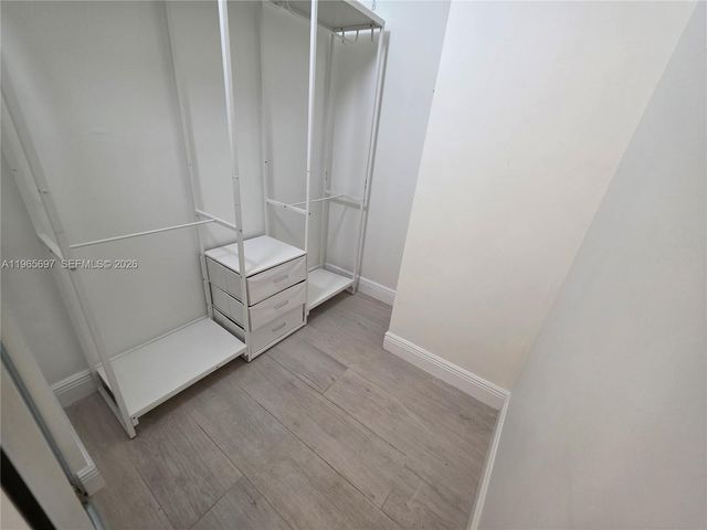 13950 Oaklawn Pl, Davie, FL 33325