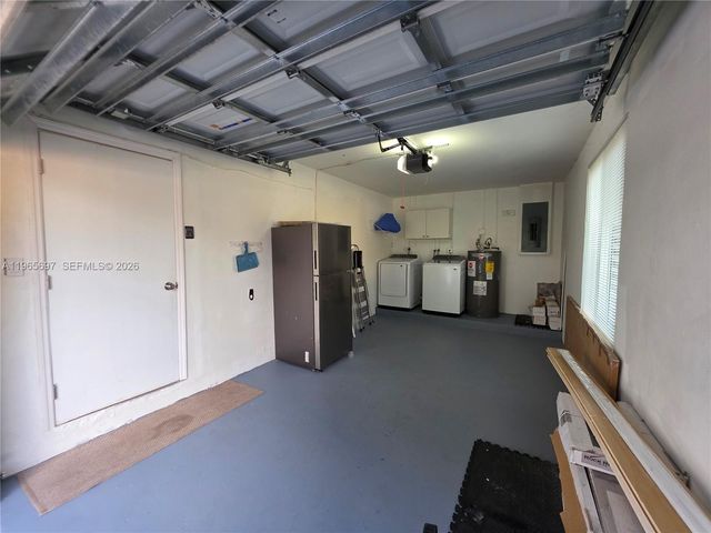 13950 Oaklawn Pl, Davie, FL 33325