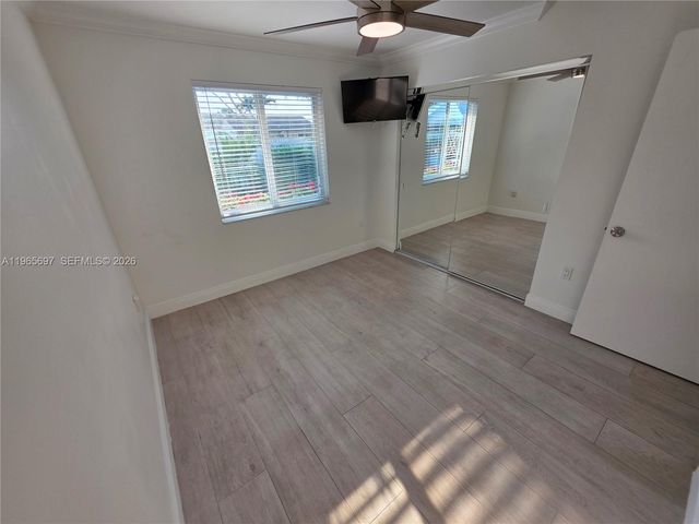 13950 Oaklawn Pl, Davie, FL 33325