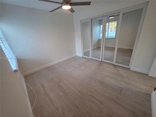 13950 Oaklawn Pl, Davie, FL 33325