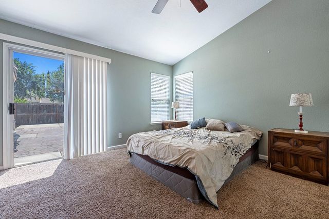 7649 N Baird Avenue, Fresno, CA 93720