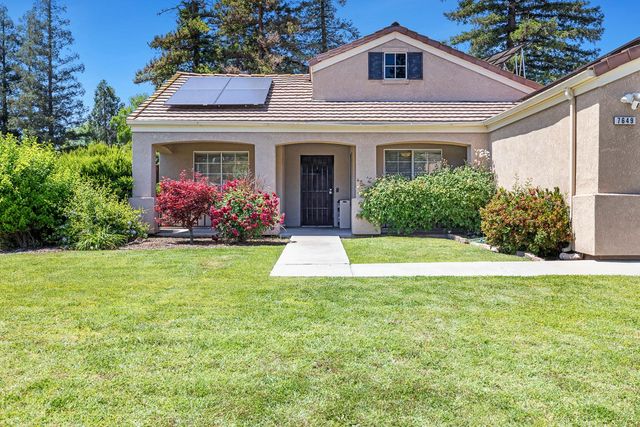 7649 N Baird Avenue, Fresno, CA 93720