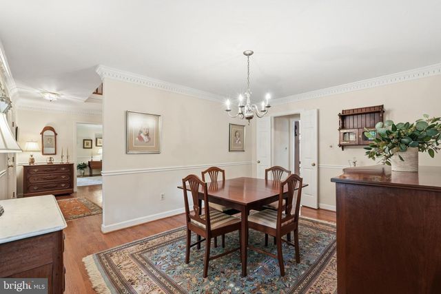 7115 CHESTERFIELD DR, Warrenton, VA 20187