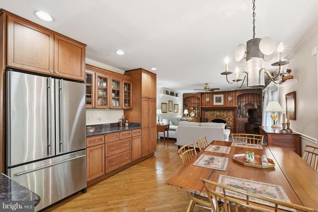 7115 CHESTERFIELD DR, Warrenton, VA 20187