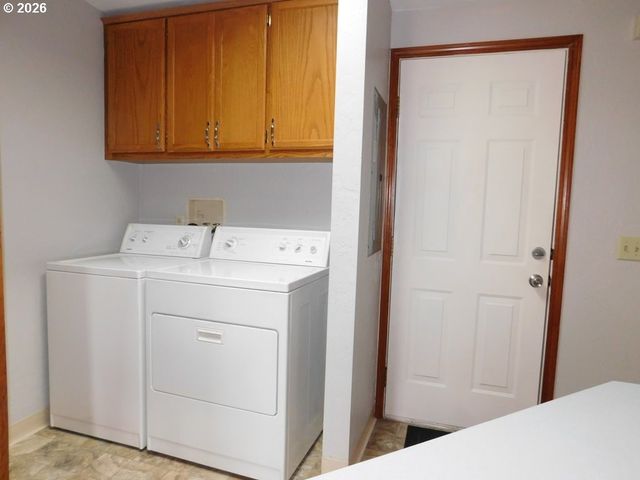 85623 BRADBURY Ln, Eugene, OR 97405