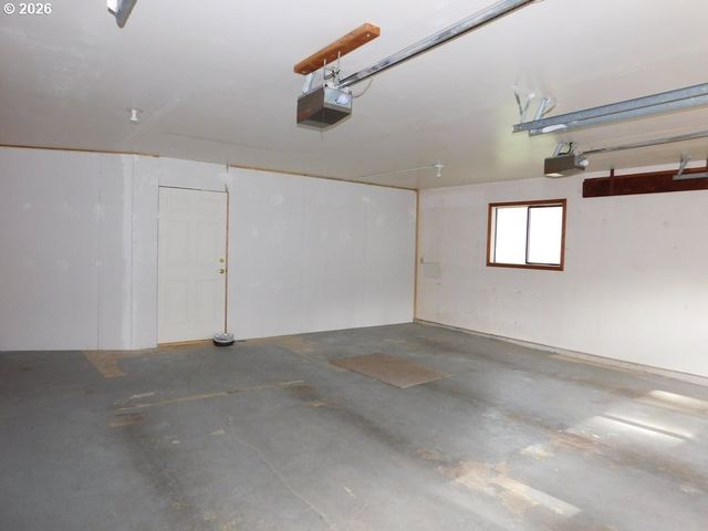 85623 BRADBURY Ln, Eugene, OR 97405