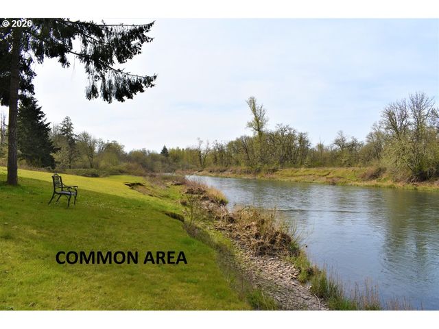 85623 BRADBURY Ln, Eugene, OR 97405